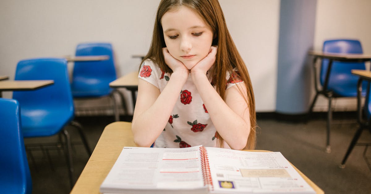 découvrez tout ce qu'il faut savoir sur les clauses abusives : définition, exemples courants et droits des consommateurs. protégez-vous contre les pratiques contractuelles injustes et informez-vous sur vos recours légaux.