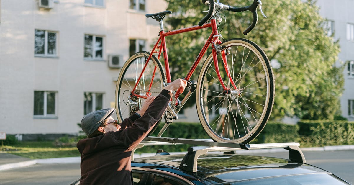 découvrez nos conseils essentiels pour l'entretien des toits plats. assurez la longévité de votre toiture en identifiant les problèmes courants, en effectuant un nettoyage régulier et en planifiant des inspections professionnelles. protégez votre bâtiment des infiltrations et optimisez sa durabilité grâce à une maintenance adéquate.