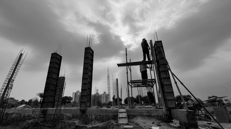 découvrez notre guide complet sur les fondations, un élément essentiel dans le bâtiment et la construction. apprenez les différents types de fondations, leur importance, et comment elles assurent la stabilité et la durabilité de vos projets.