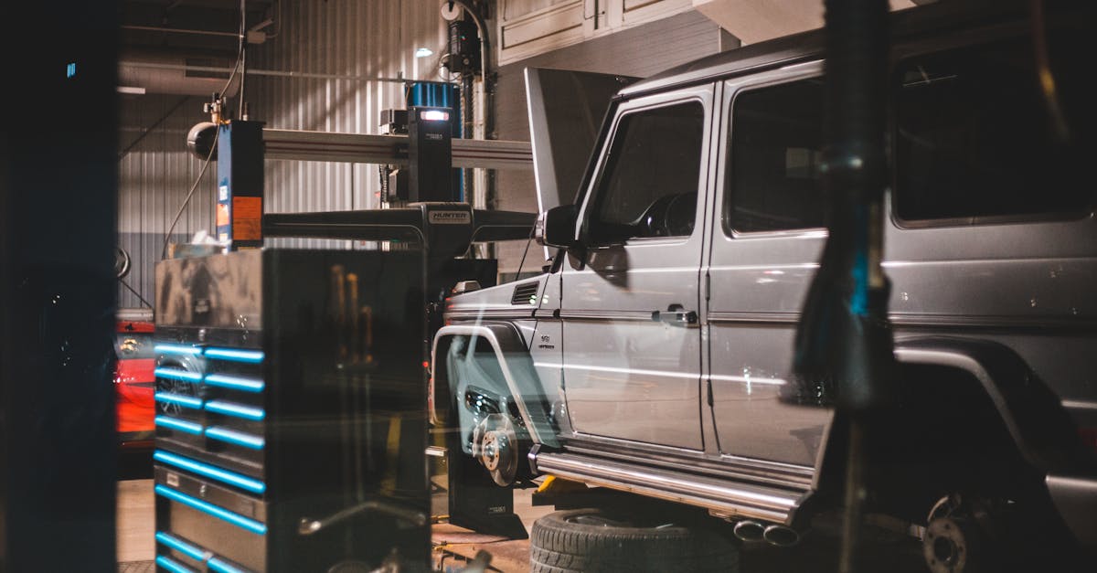 découvrez notre sélection d'équipements de garage modernes, alliant innovation et performance pour optimiser votre atelier. des solutions adaptées aux professionnels et aux passionnés d'automobile pour un travail efficace et précis.