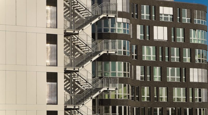 découvrez le cladding, une solution moderne et esthétique pour le revêtement de façades. améliorez l’isolation, la durabilité et l’apparence de vos bâtiments avec des matériaux variés et innovants.