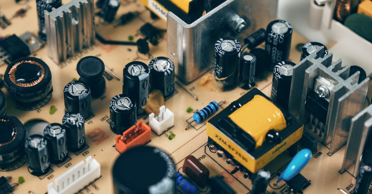 découvrez tout ce qu'il faut savoir sur les normes électriques : réglementations, sécurité, conseils de conformité et bonnes pratiques pour vos installations électriques.