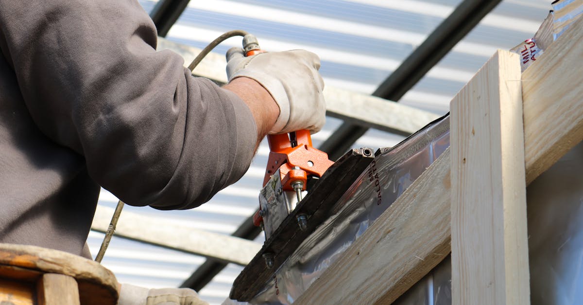 découvrez nos services de rénovation de toiture, alliant qualité et expertise. transformez votre toit pour une meilleure protection et esthétique. obtenez un devis personnalisé dès aujourd'hui!
