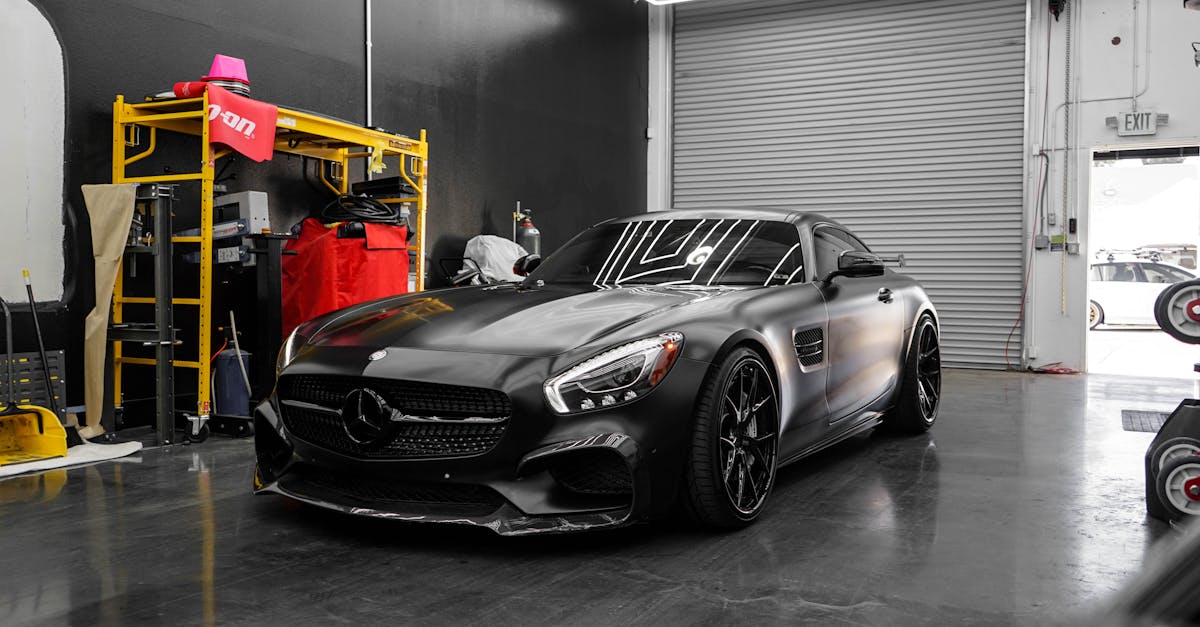 découvrez notre sélection d’équipements de garage modernes pour professionnels et particuliers : outils innovants, solutions de rangement intelligentes et technologies de pointe pour optimiser votre espace de travail automobile.